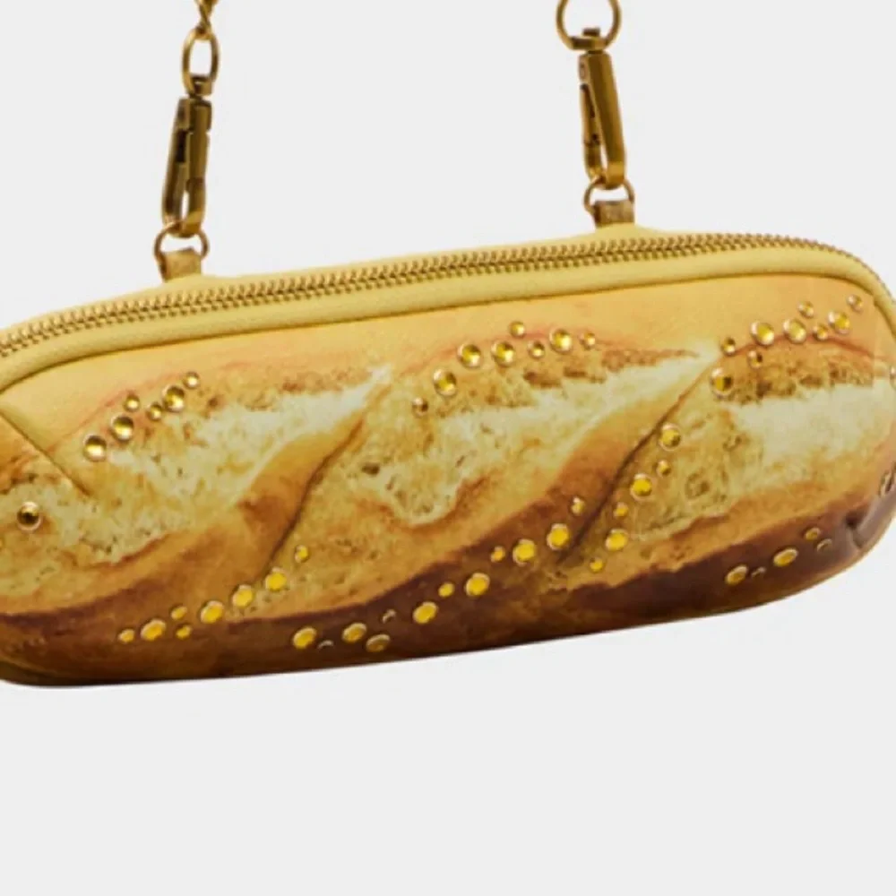 NWT BETSEY JOHNSON- KITSCH BAGUETTE ABOUT IT SHOULDER BAG TAN - Picture 3 of 7